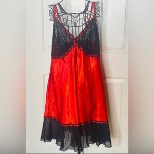 Cacique Lingerie 18/20 Women’s Plus size Red & Black Chemise